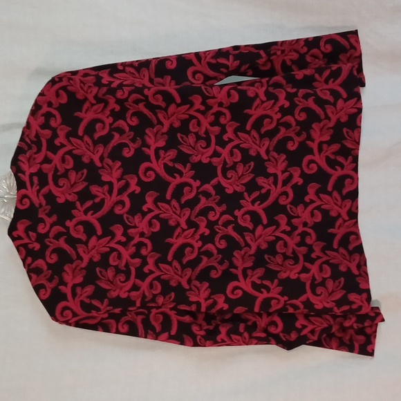 Women's S Shacket - Picture 4 of 5